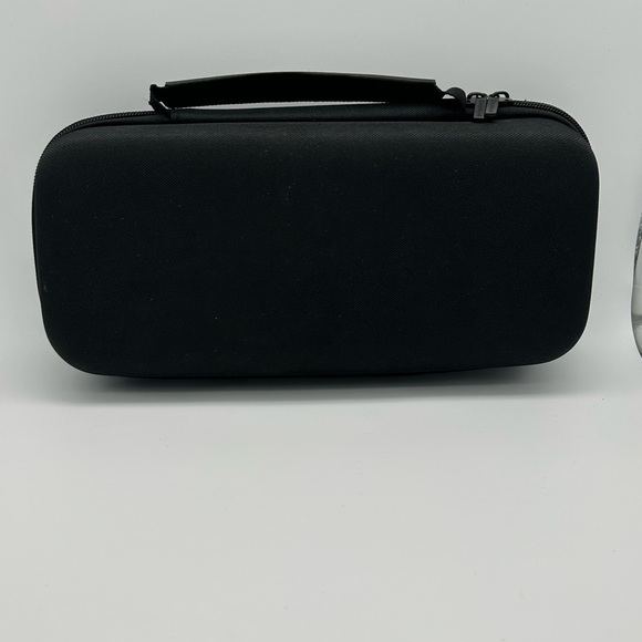 Nintendo Switch Travel Case - Picture 2 of 7